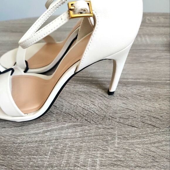 ZARA NEW WOMEN'S HEELED ANKLE BRACELET SANDALS BUCKLED ANKLE STRAP CLOSURE  7,5 - Picture 2 of 7